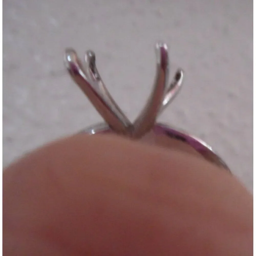 Curve Ring Band 18K White Gold Plated Solitaire NO STONE - READ Sz 6.5 - Picture 5 of 6